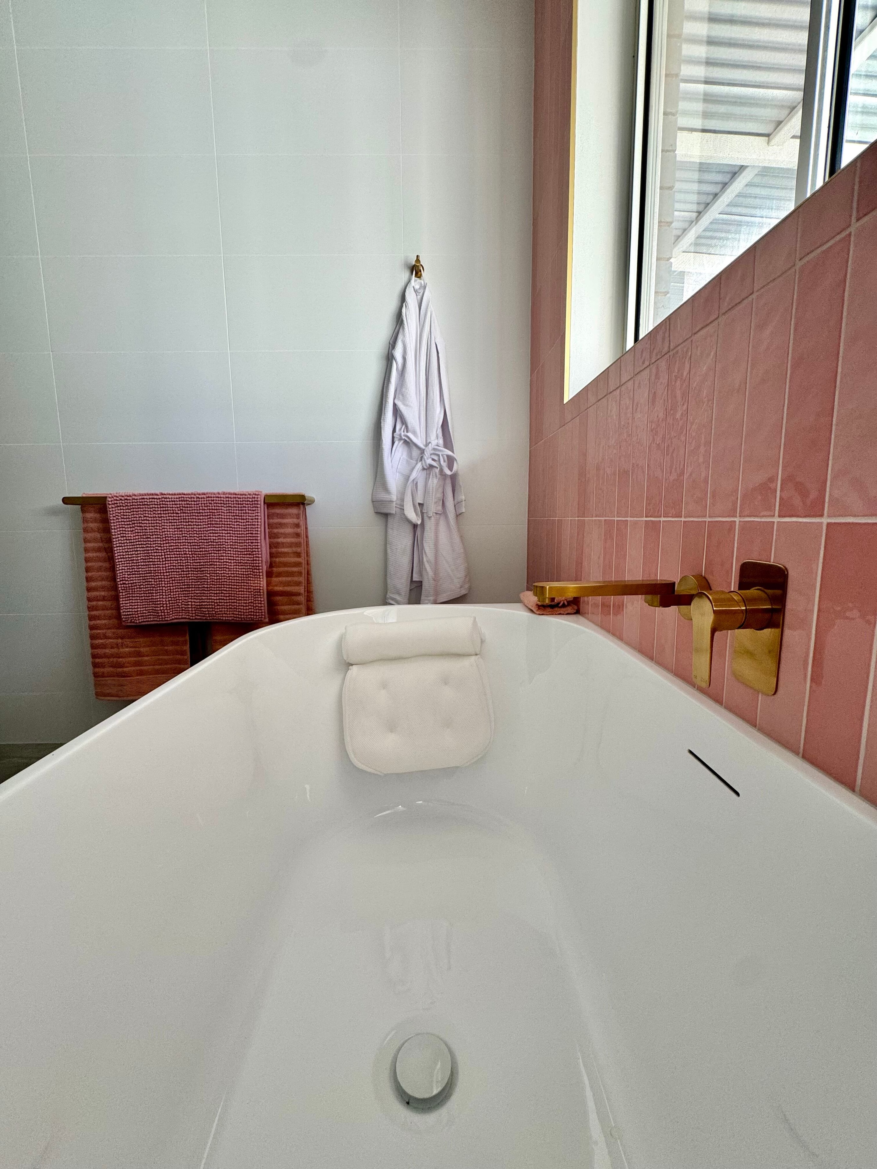 Small bathroom renovation by All in 1 Bathroom Renovations