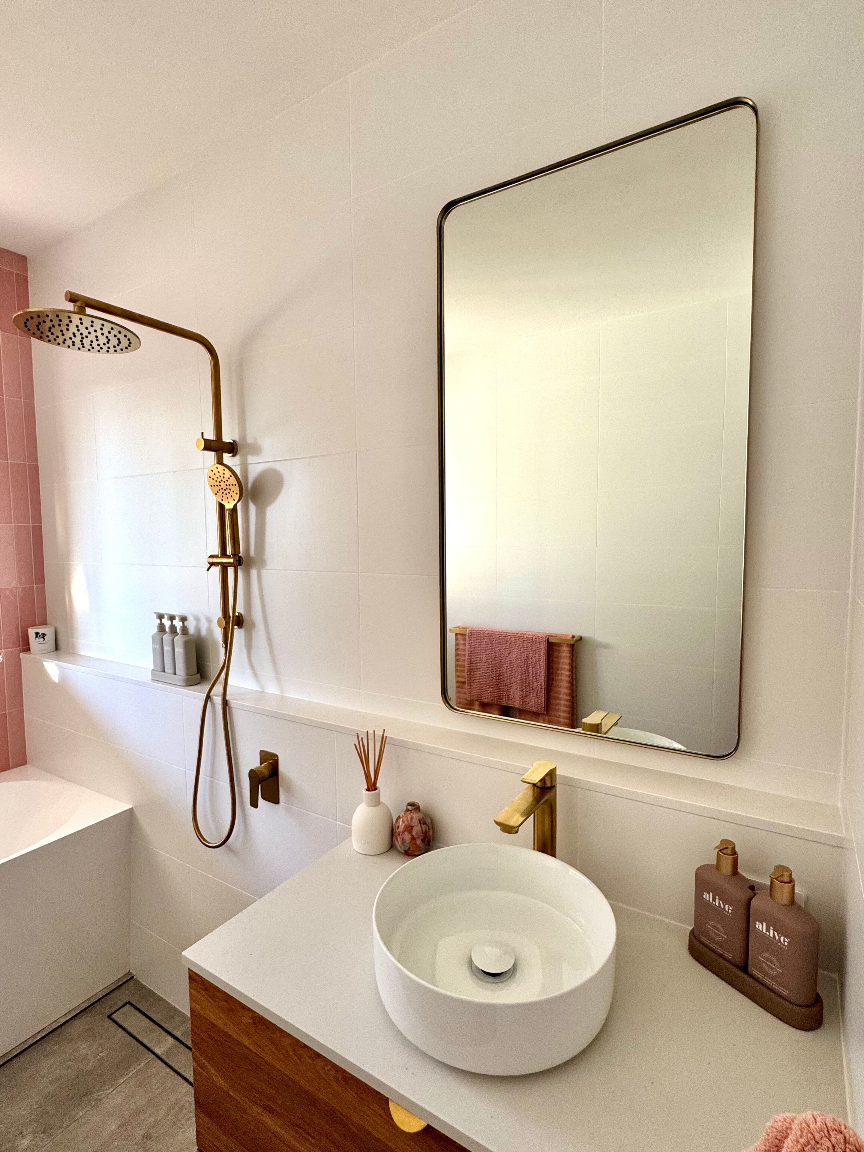 Small bathroom renovation by All in 1 Bathroom Renovations
